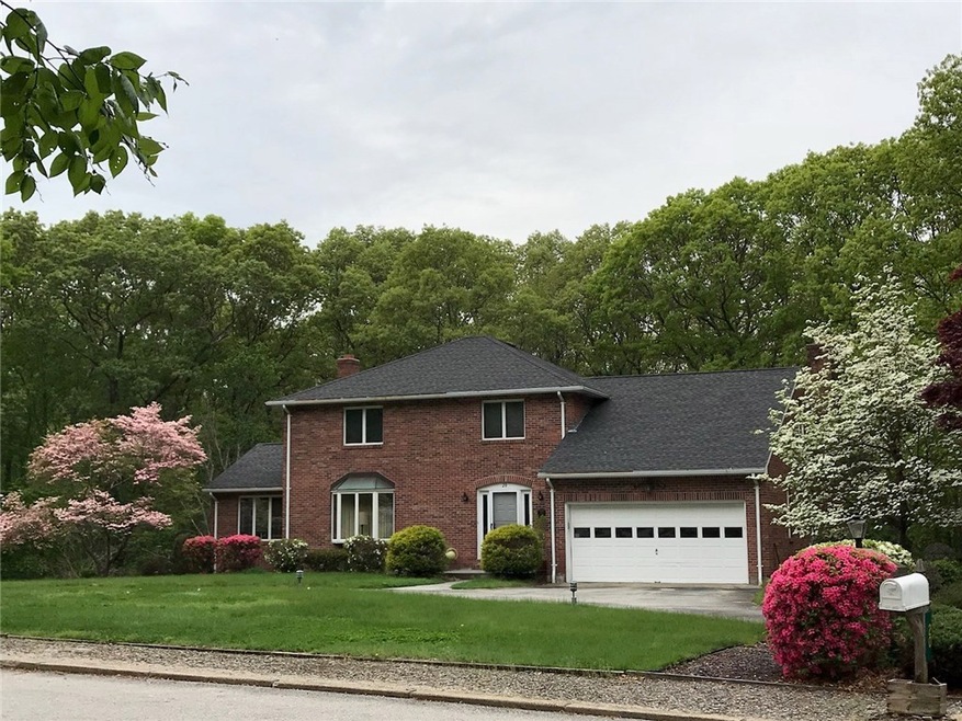 20 Lincoln Dr, North Smithfield, RI 02896 - photo 1