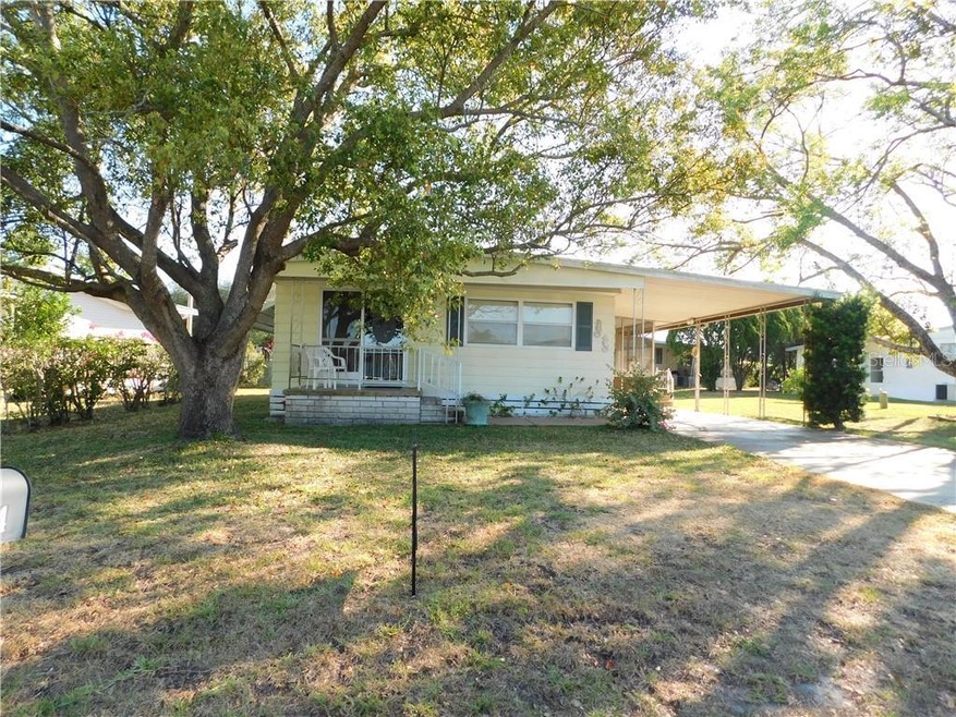 5404 Flint St, Zephyrhills, FL 33542 - photo 1