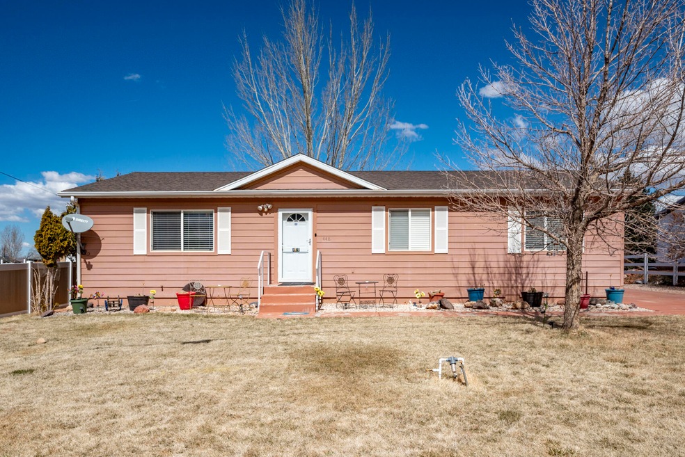 448 W Old unit 91, Parowan, UT 84761 - photo 1