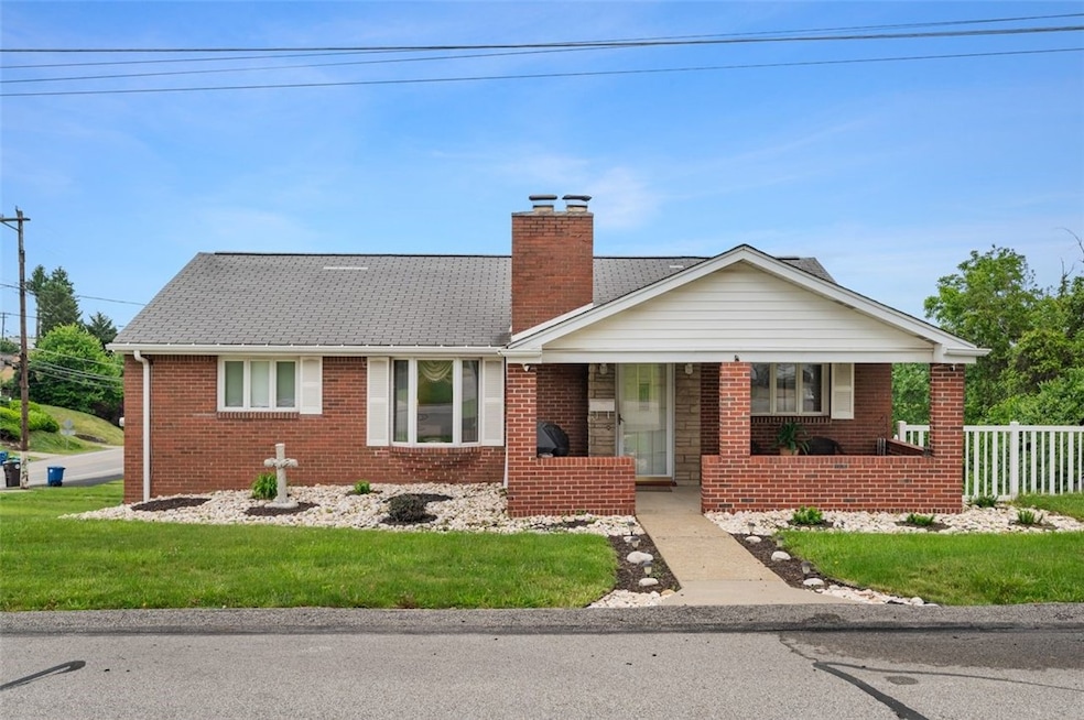 Welcome home to 3500 Willett Rd.