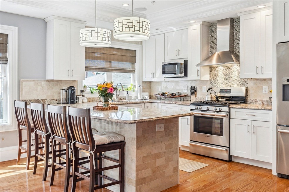 627 E 2nd St unit 4, Boston, MA 02127 - photo 1