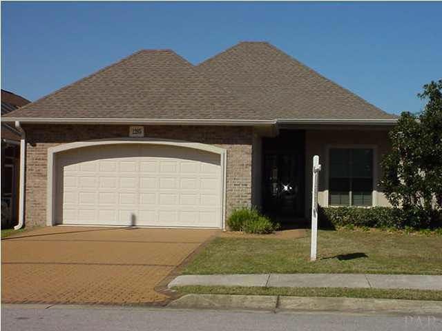 Spacious, all brick 4 bedroom, 3 bath brick home with stucco accents.