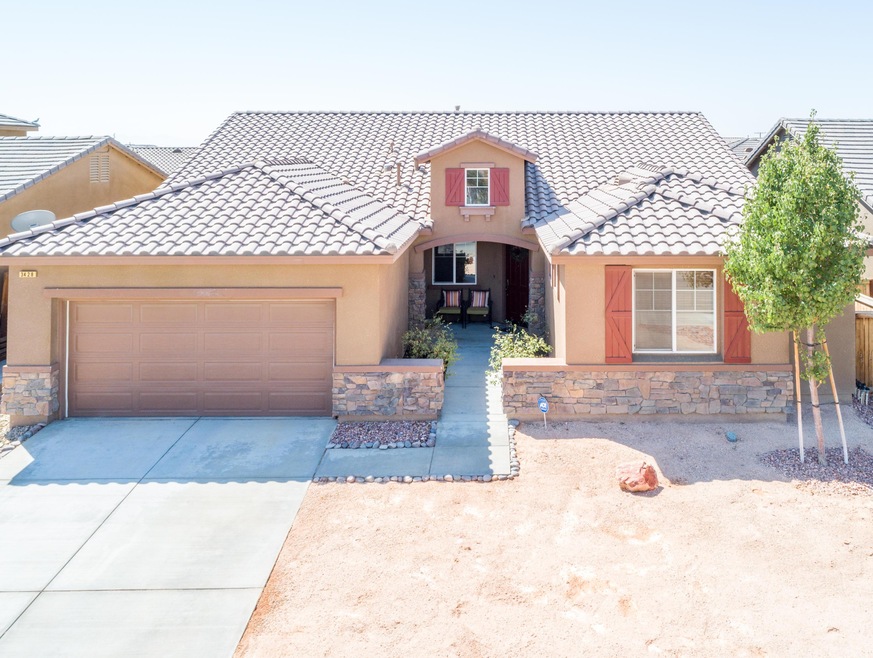 3428 Stetson Ave, Rosamond, CA 93560 - photo 1