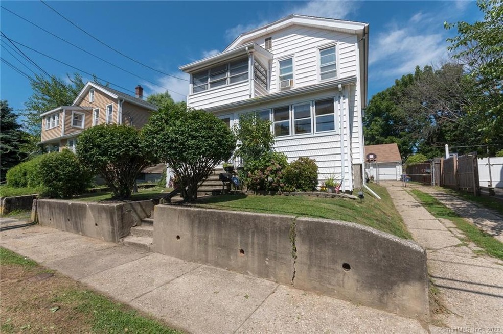 163 Knowlton St, Stratford, CT 06615 - photo 1