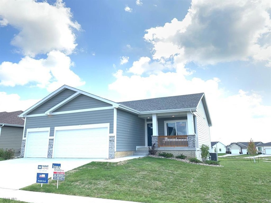 9832 Dunmore Cir, Johnston, IA 50131 - photo 1