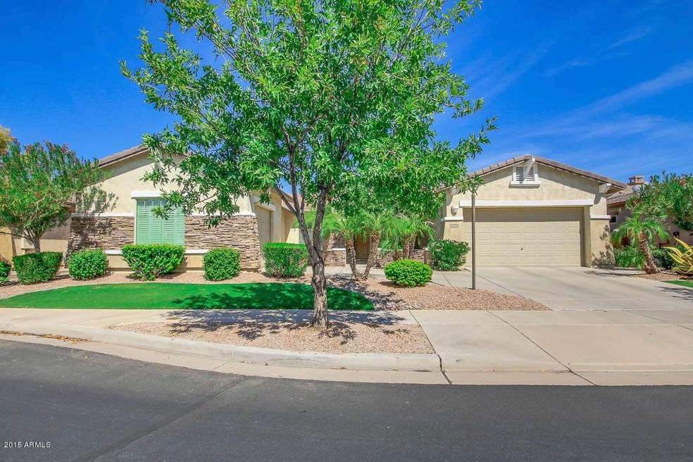 2026 E SAN CARLOS PL, Chandler, AZ 85249