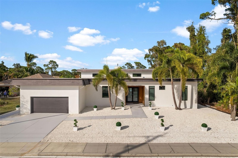 1899 Vamo Way, Sarasota, FL 34231 MLS MFRA4590818