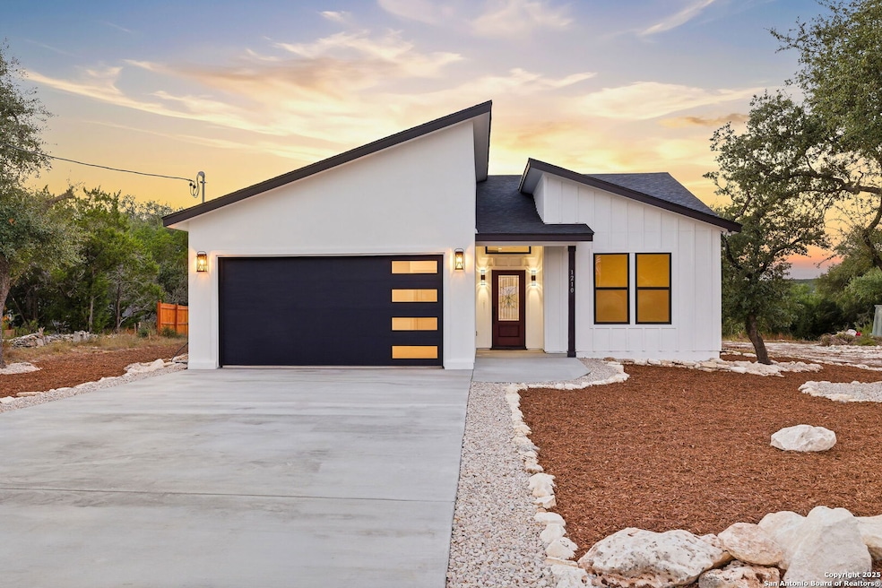 1210 Fernwood Rd, Canyon Lake, TX 78623 - photo 1