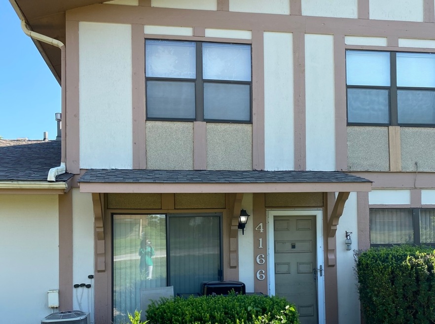 4166 191st Place unit 12, Country Club Hills, IL 60478 - photo 1