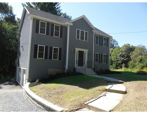 423 Quaker St, Northbridge, MA 01534 - photo 1