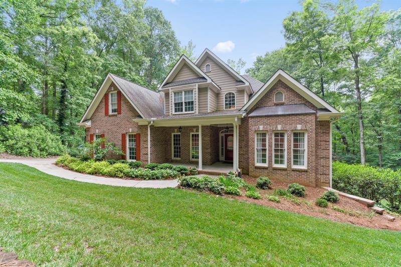 695 Buck Trail, Hoschton, GA 30548 - photo 1