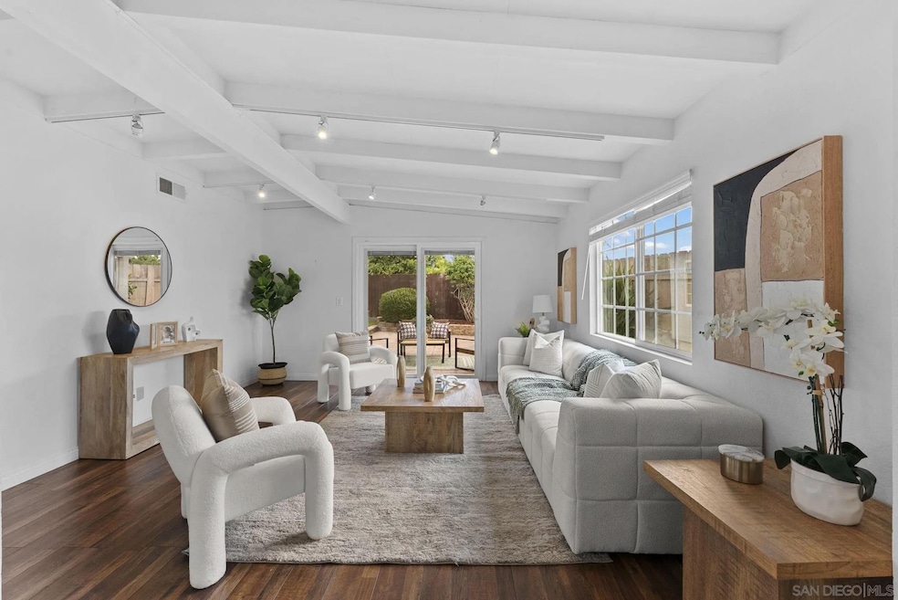 Sold $1,092,000 • Co-Listing Agent