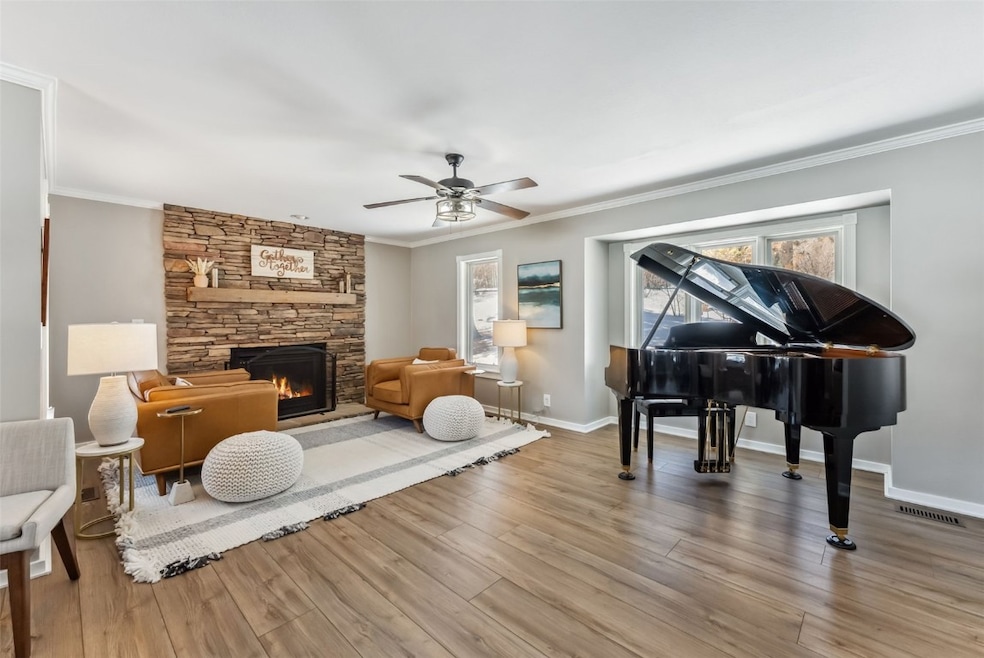 Welcome to 30 Grey Fox Lane! This home has been co