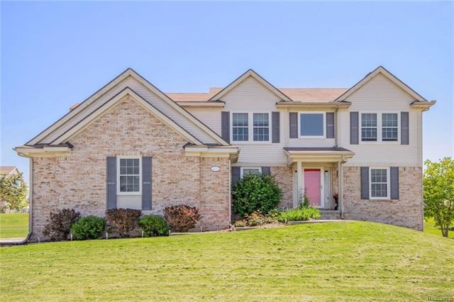 Welcome! Charming colonial located in a low-traffi