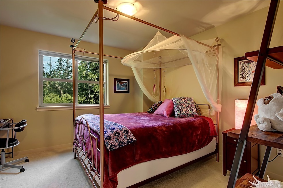 4826 Ellis Way, Mukilteo, WA 98275 - photo 1