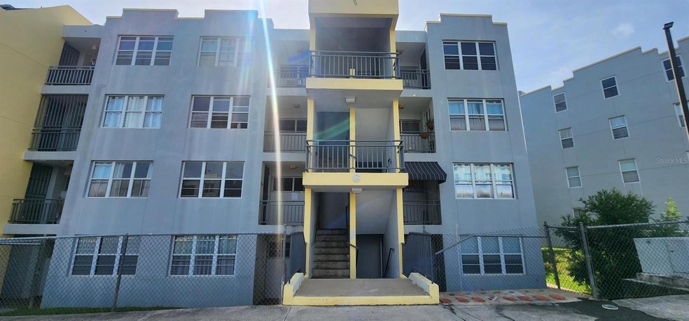 PR 945 unit 202, Carolina, PR 00987 - photo 1
