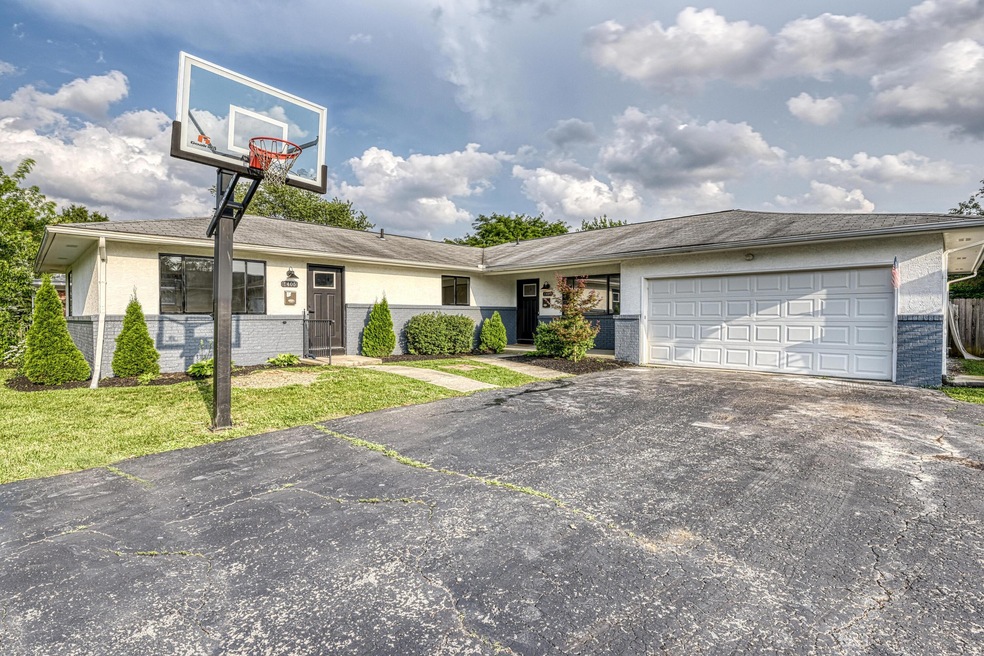 1405 Weybridge Rd Columbus OH 43220 USA-