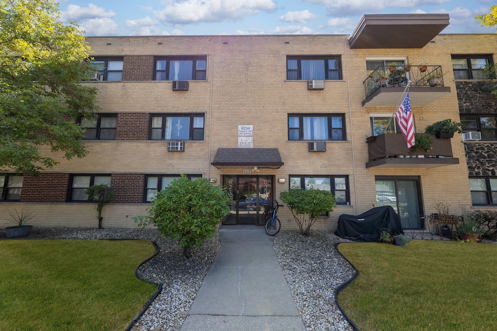 6237 W 94th St unit 3S, Oak Lawn, IL 60453 - photo 1