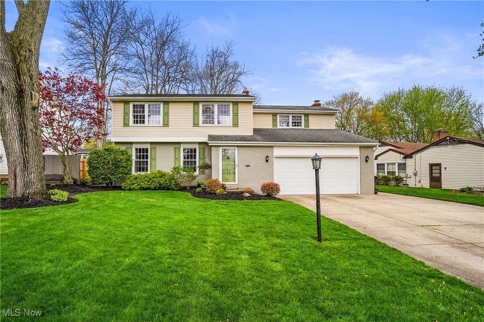 Pending $329,000 • Co-Listing Agent
