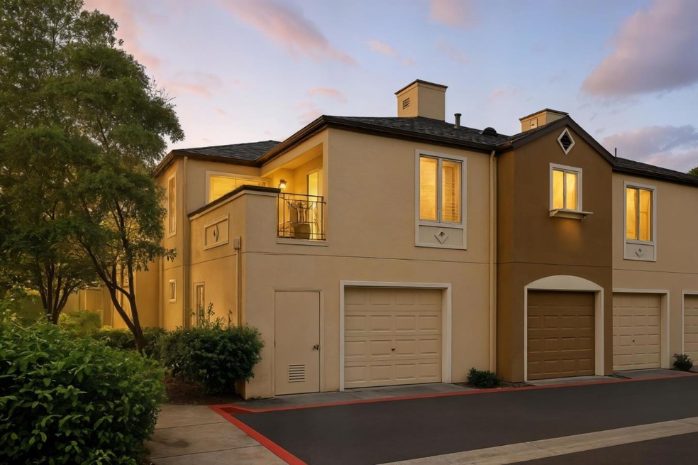 Sold $621,888 • Co-Listing Agent