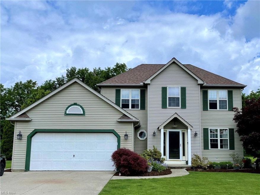 26998 Valeside Ln, Olmsted Falls, OH 44138 - photo 1