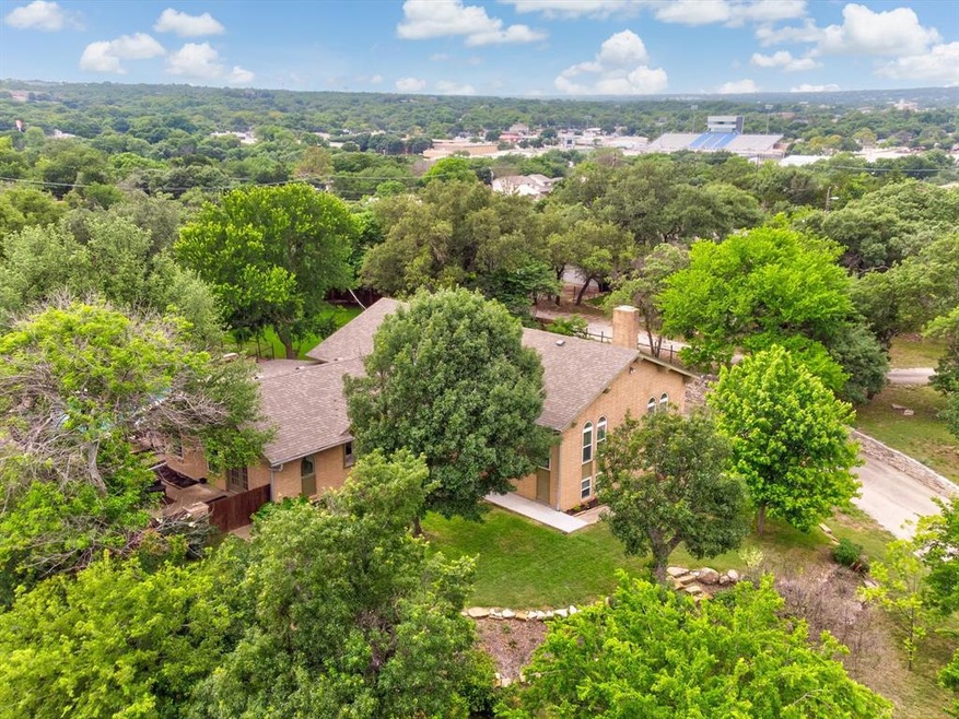 1312 Bois d Arc St, Weatherford, TX 76086 - photo 1