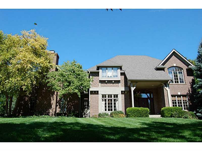 10510 Chestnut Hill Cir, Fishers, IN 46037 - photo 1