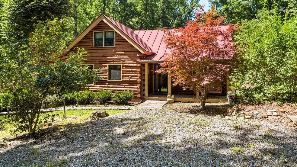 96 Plantation Dr, Montross, VA 22520 - photo 1