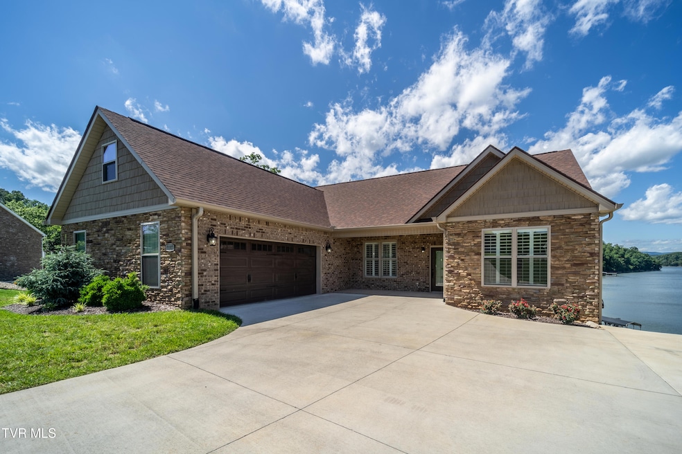 For Sale $890,000
