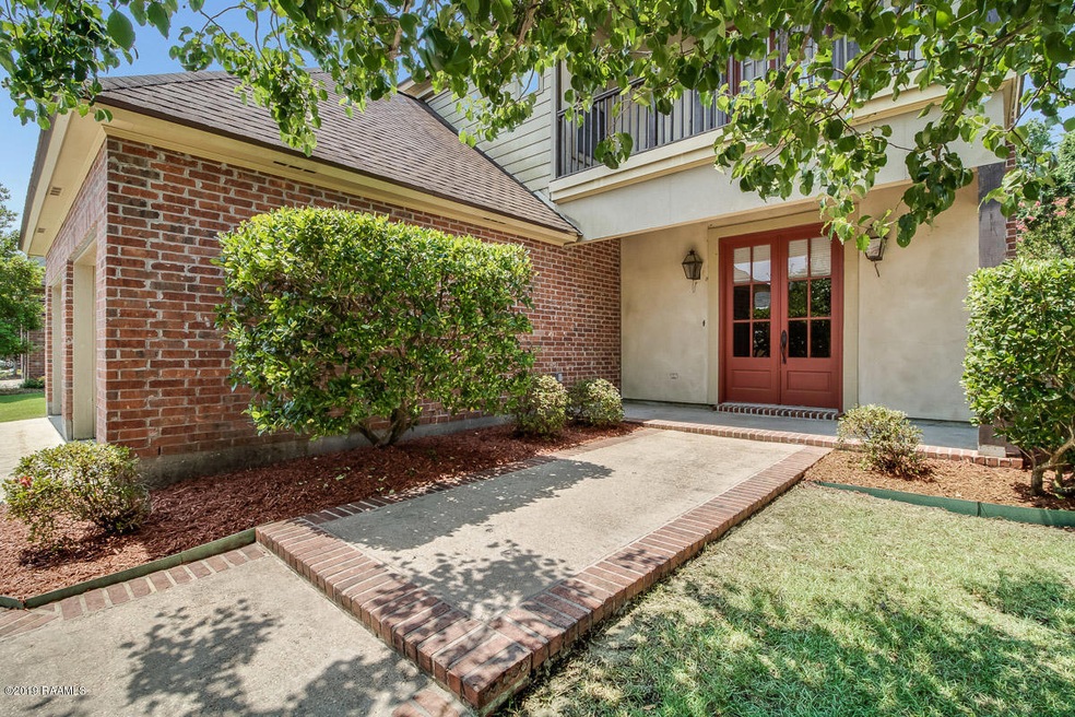 116 Metairie Ct-30