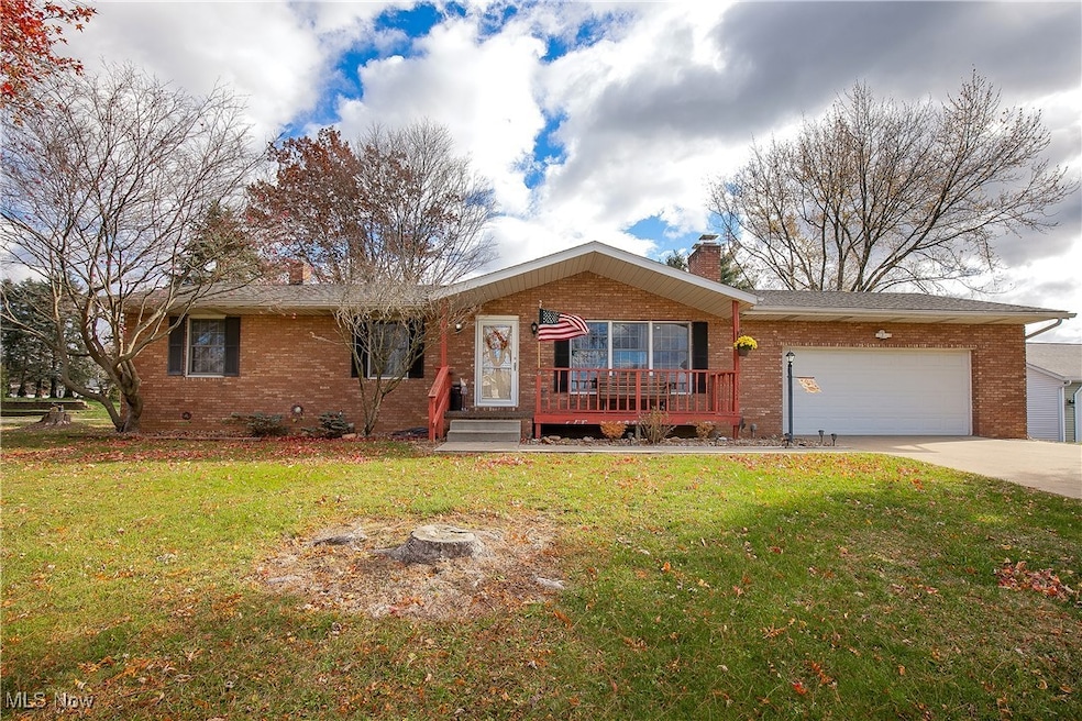 13324 Carnation Ave NW, Hartville, OH 44632 - photo 1