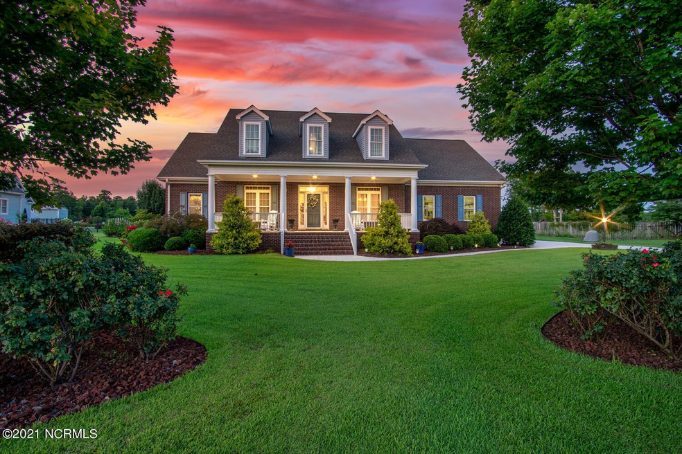 109 Middle Point Rd Hampstead-large-003-