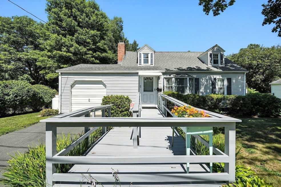 85 Fairview St, South Hadley, MA 01075 - photo 1