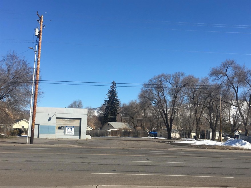 2135 S 6th St, Klamath Falls, OR 97601 - photo 1