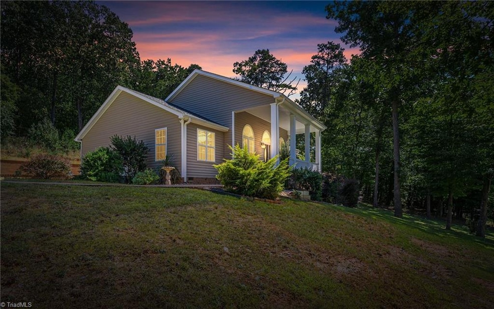 1490 W Lake Dr, Asheboro, NC 27205 - photo 1