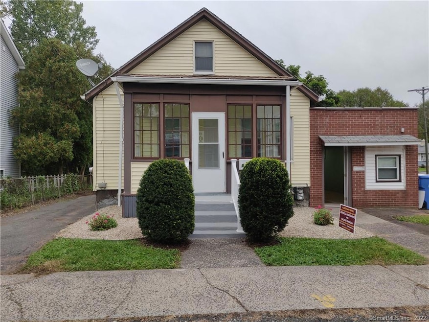 143 East St, New Britain, CT 06051 - photo 1