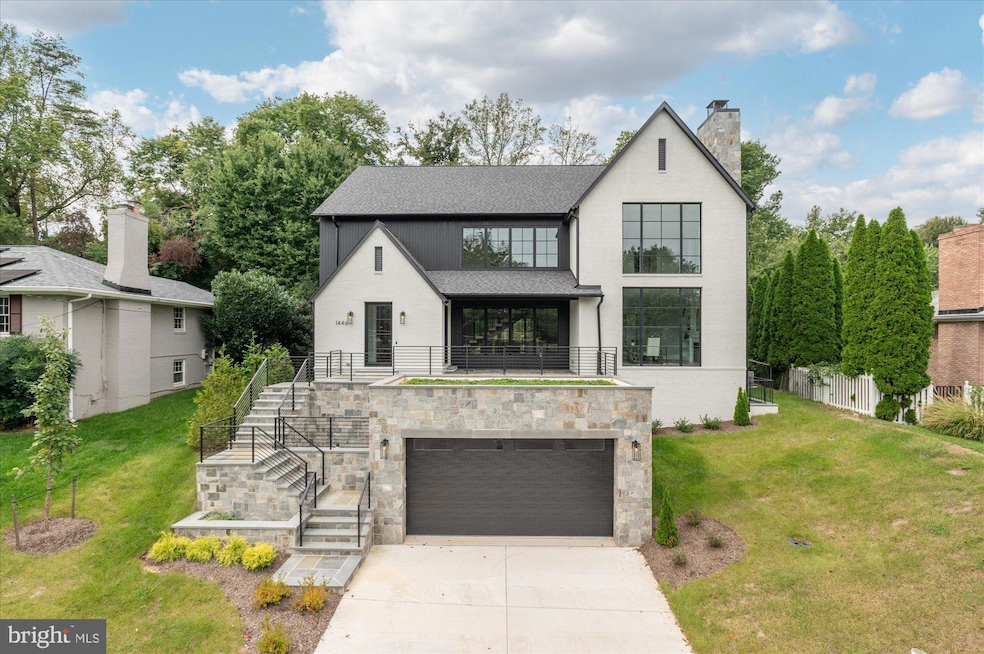 1446 Cola Dr, McLean, VA 22101 - photo 1