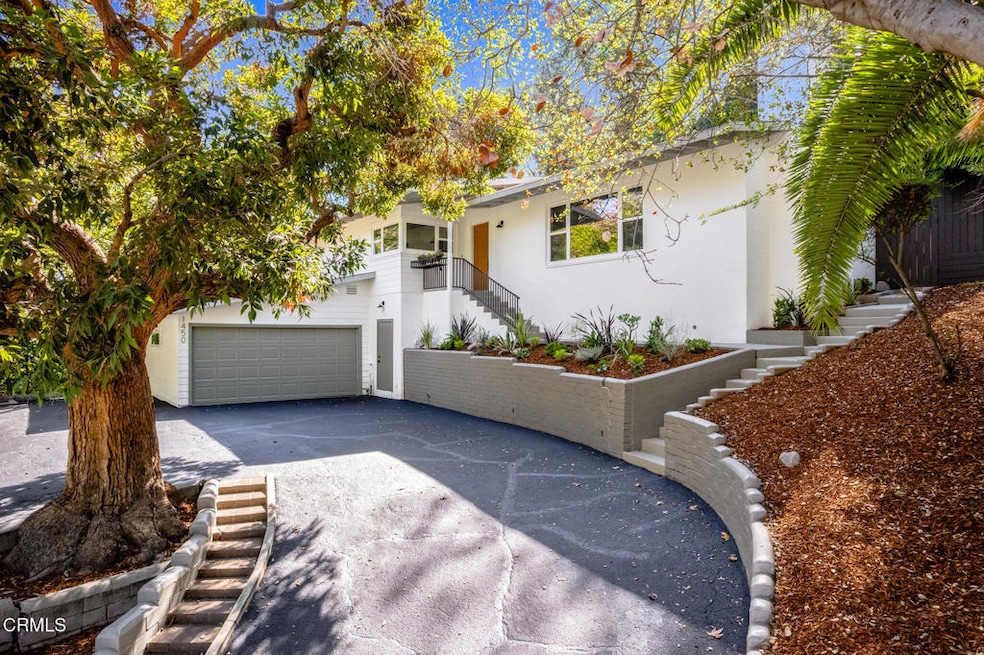 Under Contract $1,598,000