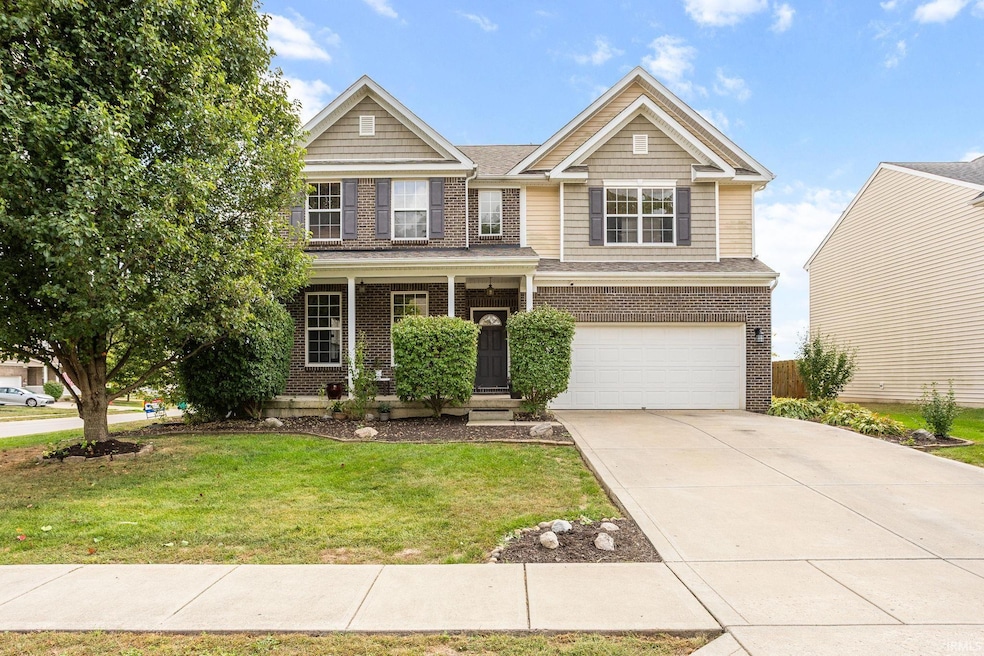 6091 Green Willow Rd, Whitestown, IN 46075 - photo 1