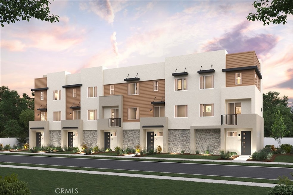 4005 Valley Oak Ln unit F, El Monte, CA 91733 - photo 1