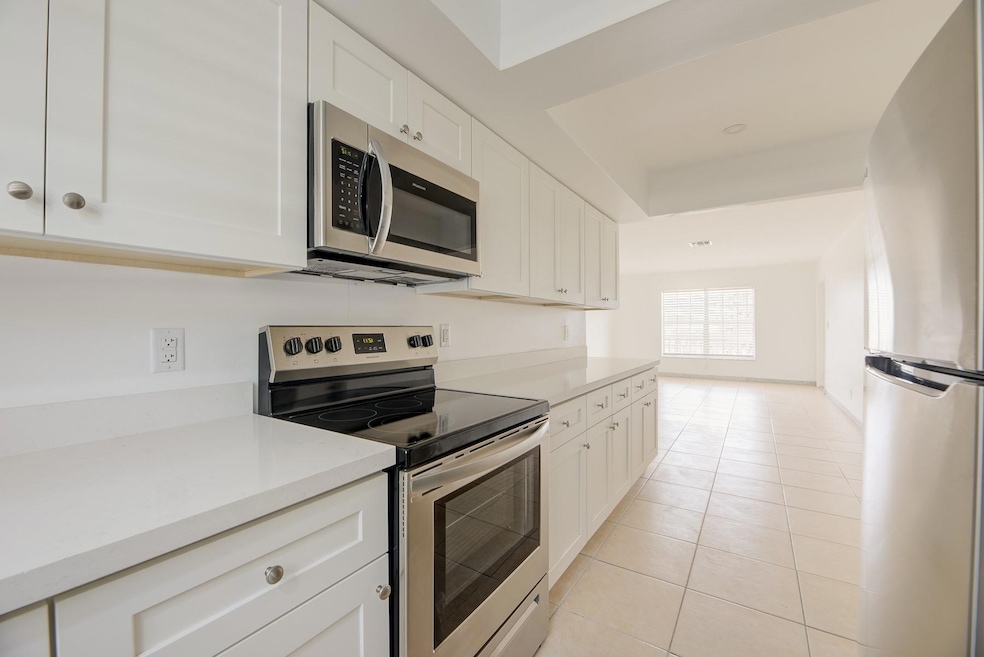 1017 NW 30th Ct unit 1, Wilton Manors, FL 33311 - photo 1