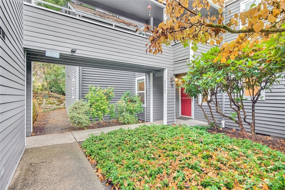 22047 SE 40th Ct unit 1128, Issaquah, WA 98029 - photo 1