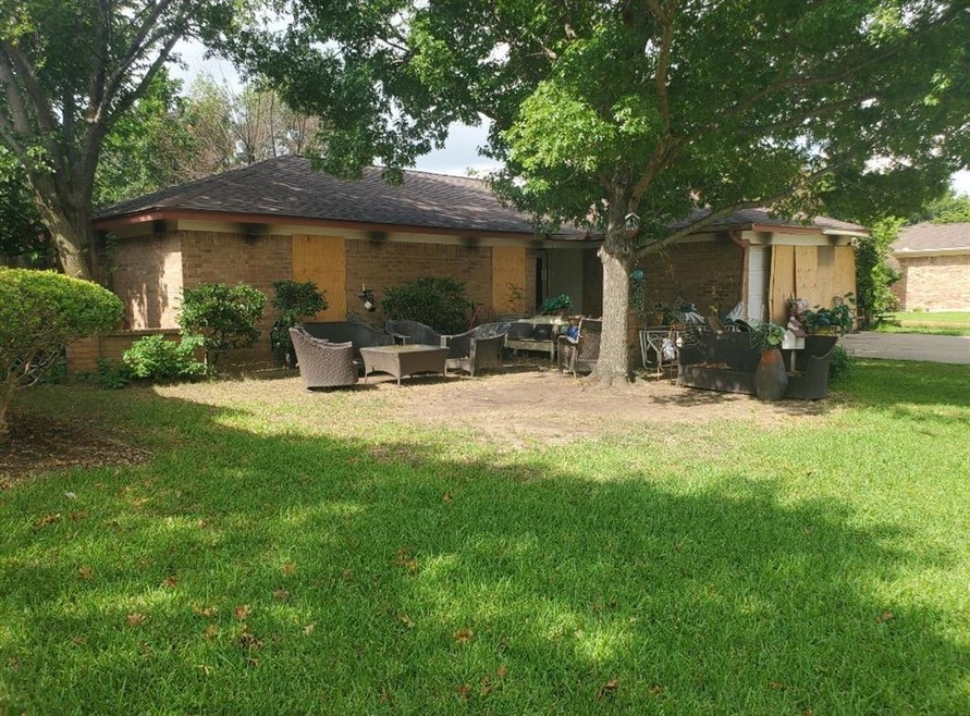 8236 Saint Patrick St, North Richland Hills, TX 76180 - photo 1