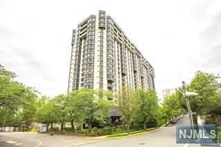 The Charlton Condominium unit 4A, Fort Lee, NJ 07024 - photo 1