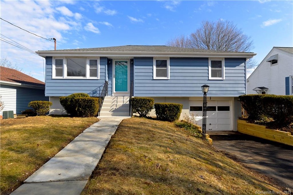 11 Clover St, West Haven, CT 06516 - photo 1