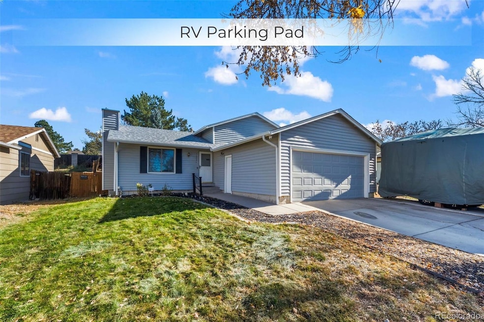 16895 E Navarro Dr, Aurora, CO 80013 - photo 1