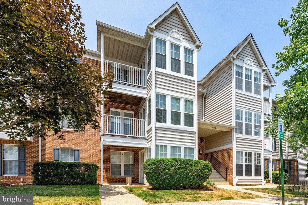 3570 Sherbrooke Cir unit 302, Woodbridge, VA 22192 - photo 1