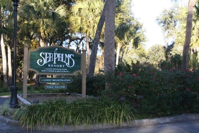 300 N Windward Dr unit 223B, St. Simons Island, GA 31522 - photo 1