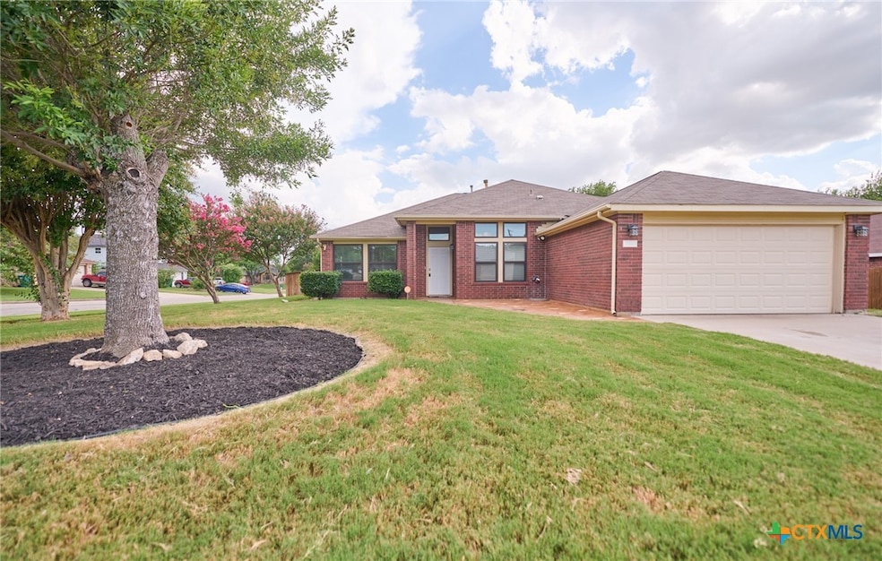 Pending $259,900 • Co-Listing Agent