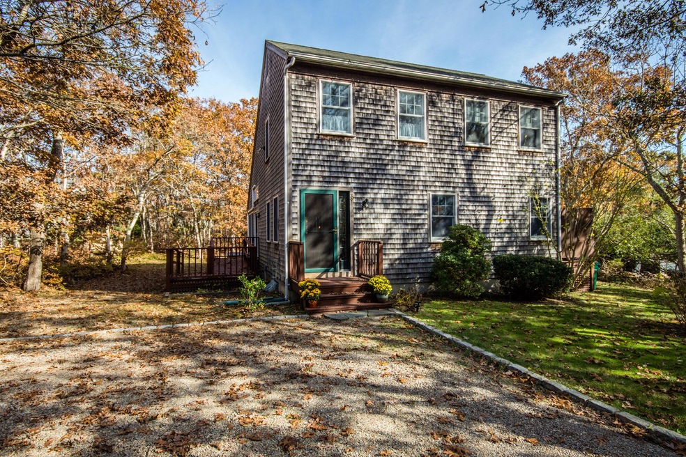 39 Dodgers Hole Rd, Edgartown, MA 02539 - photo 1